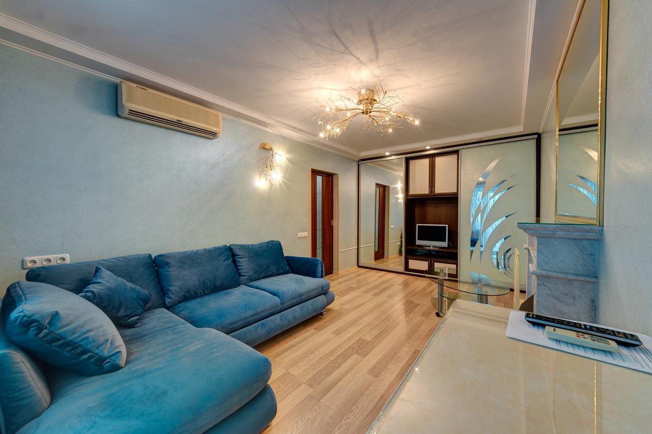 Apartamenty Na Dragomirova 10A Kiev Exterior foto